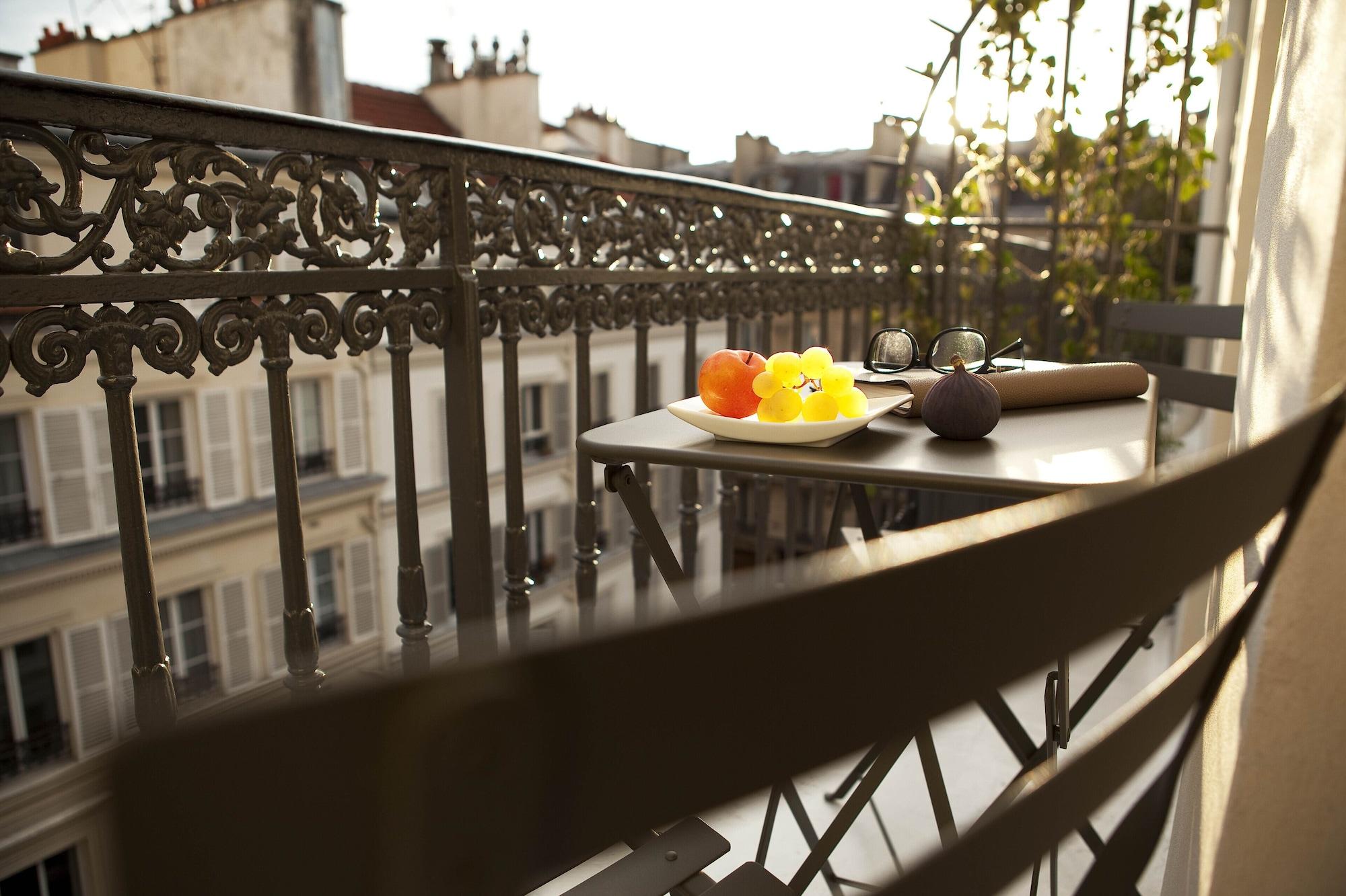 Le Grey Hotel Paris Exterior photo